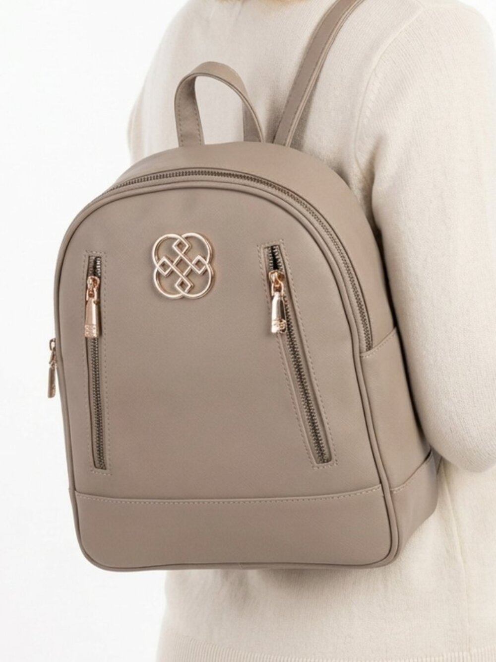 Daisy Fuentes Elegant Taupe Faux Leather Backpack Purse NWT